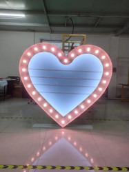 Big Heart Light Box (Customizable)