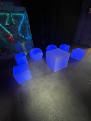 IMG 6612 1728962618 LED Apple Chair